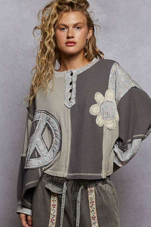Peace Patch Knit Top YKT1642