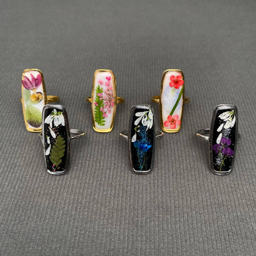Dried Flowers Floral Square Ring 68981