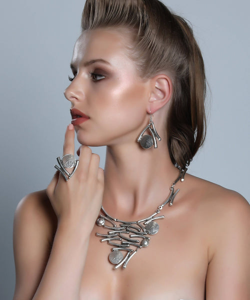 Necklace 1050 Triangle