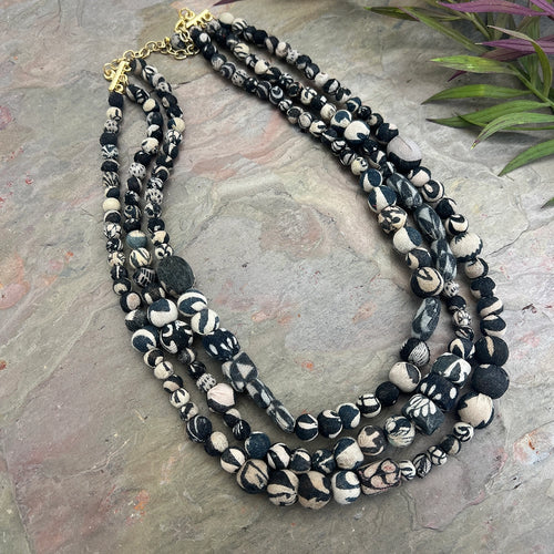 Aasha Necklaces 5502