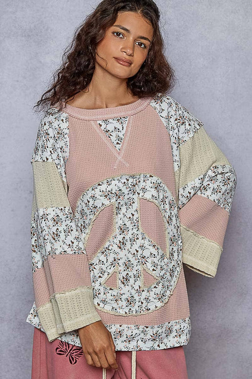 Round Neck Peace Patch Knit Top UKT634