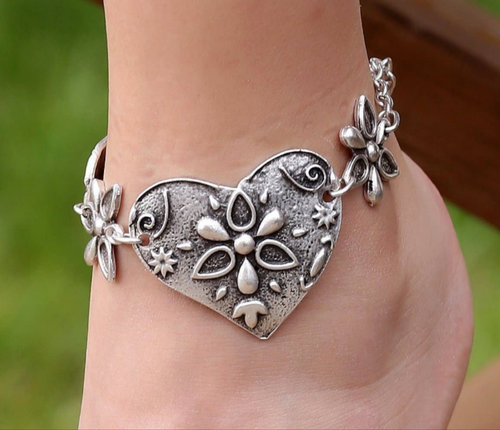 5042 Silver Plated Heart Link Bracelet or Anklet