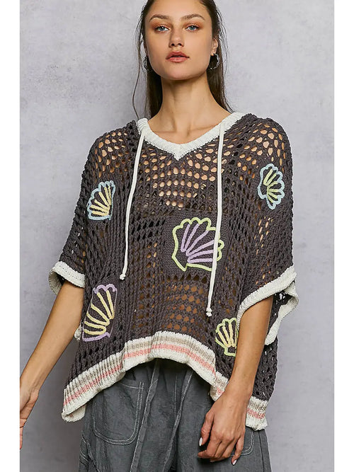 Shell Embroidered Hoodie UST478