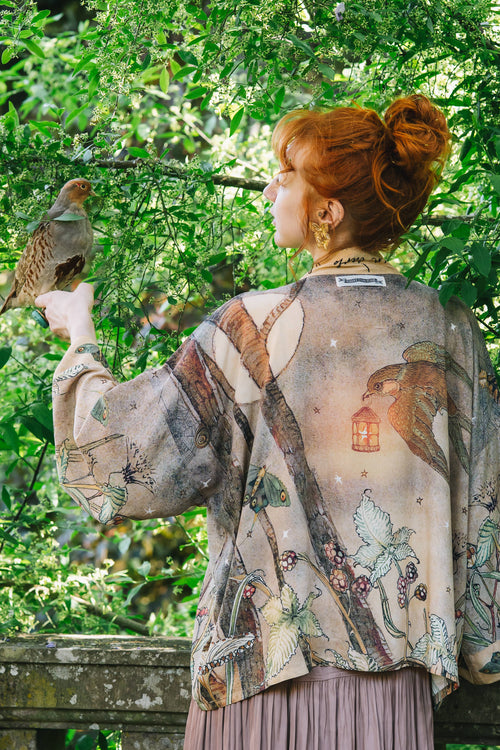 Lovelight Pixie Cropped Kimono w/ woodland swallow & stars