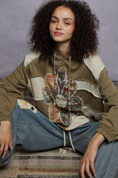 Long Sleeve Flower Patch Top UKT638