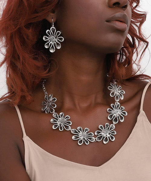 Silver Flower 2183 Necklace