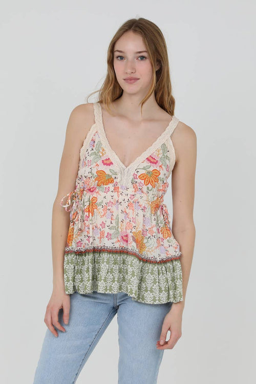 B2BB1-FQ77 V NECK LACE TRIM SIDE TIES TANK TOP